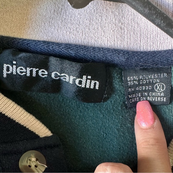 Size XL, Thrifted, Brand Pierre Cardigan - Picture 4 of 4